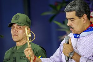 Lee más sobre el artículo Maduro advirtió que Venezuela tiene más de 5.000 misiles para la defensa antiaérea