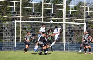 Lee más sobre el artículo Liga Nicoleña de Fútbol: La Emilia empató con Somisa y sigue en la cima del Torneo Clausura