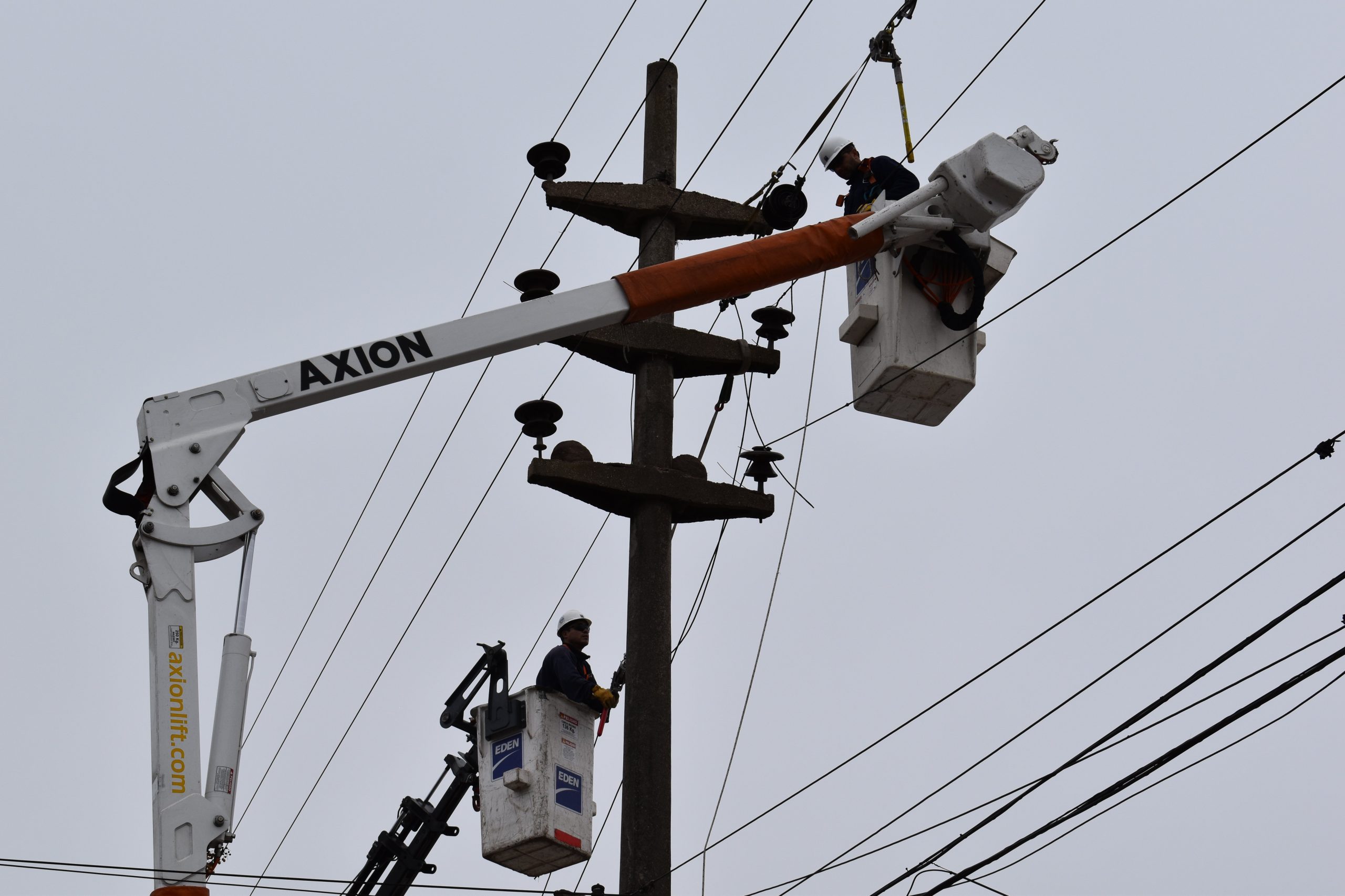Lee más sobre el artículo La tormenta dejó cortes de energía en barrios de la zona norte