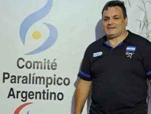 Lee más sobre el artículo Falleció el entrenador nicoleño de básquet adaptado Víctor Bava