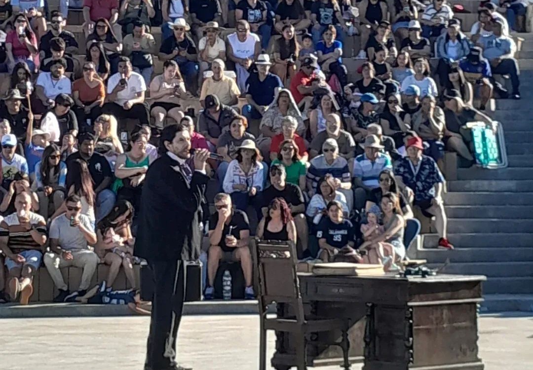 Lee más sobre el artículo San Nicolás celebró el Día de la Tradición con un gran encuentro folclórico en las Escalinatas de la Costanera