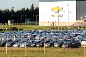 Lee más sobre el artículo General Motors desvincula a otros 90 trabajadores de su planta en Alvear