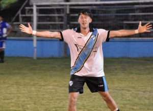 Lee más sobre el artículo Federal Amateur: Paraná clasificó con un triunfo agónico y La Emilia quedó eliminada