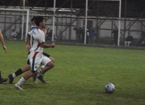 Lee más sobre el artículo Torneo Federal Amateur: Regatas obtuvo un gran triunfo en Carmen de Areco