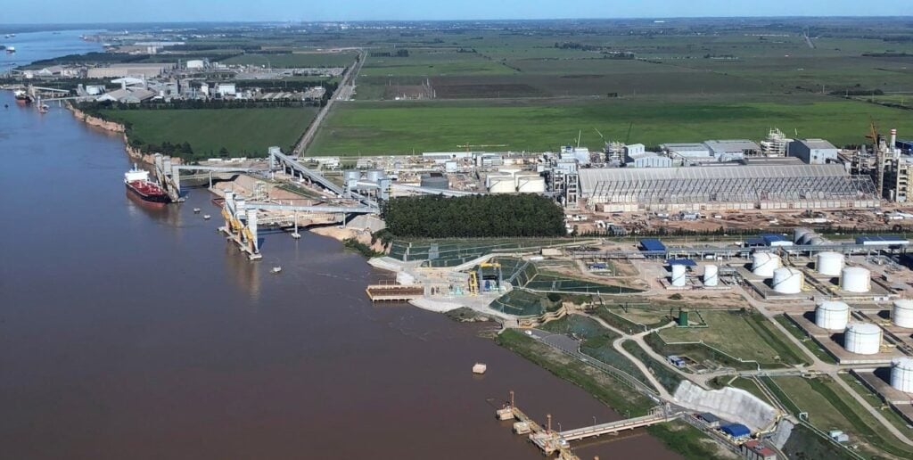 Lee más sobre el artículo Aprueban ingreso al RIGI de un mega desarrollo portuario perteneciente al grupo nicoleño Terminales y Servicios