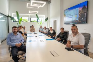 Lee más sobre el artículo El municipio da impulso al programa de becas deportivas para diez mil chicos en clubes nicoleños