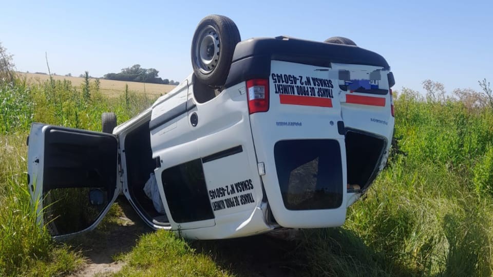 Lee más sobre el artículo Espectacular vuelco sobre Ruta 188, a la altura de General Rojo