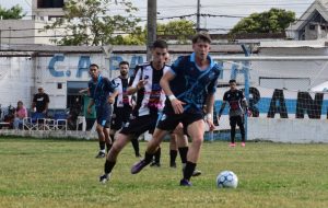 Lee más sobre el artículo Federal Amateur: Paraná perdió de local y ahora la tiene complicada