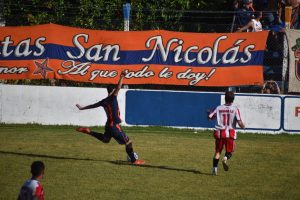 Lee más sobre el artículo Fútbol local: El Tribunal de Disciplina rechazó el reclamo de Regatas y Defensores jugará la final con La Emilia