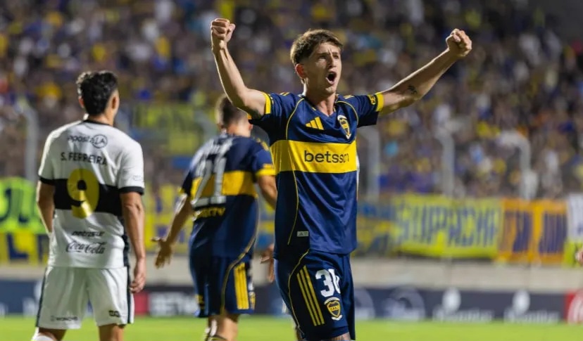 Lee más sobre el artículo Boca cerró la pretemporada con un triunfo caliente ante Olimpia en el Estadio San Nicolás