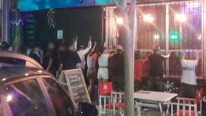 Lee más sobre el artículo Destrozos en la Costanera tras disturbios entre grupos de jóvenes