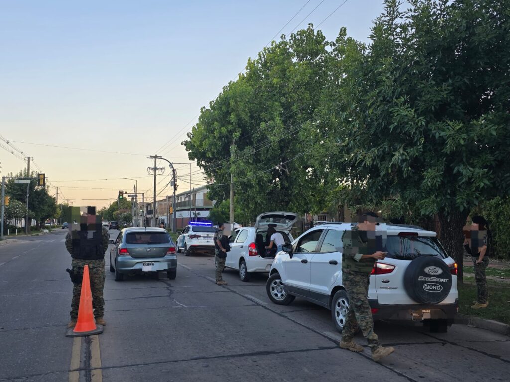 Lee más sobre el artículo Nuevo operativo de saturación: detuvieron a 12 personas y secuestraron 17 vehiculos