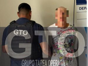 Lee más sobre el artículo Un joven pelea por su vida al ser apuñalado en Barrio Los Pinos