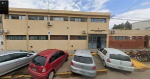 Lee más sobre el artículo Villa Ramallo: un alumno de 13 años llevó una réplica de un arma al colegio