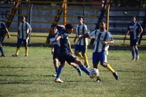 Lee más sobre el artículo Fútbol local: se cerró la primera fecha con una insólita goleada de General Rojo