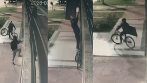 Lee más sobre el artículo Ola de inseguridad: robaron en un departamento entrando por el balcón