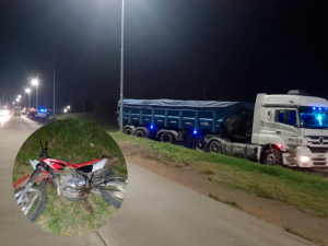 Lee más sobre el artículo Un nicoleño resultó herido tras accidente entre moto y camión en Villa General Savio