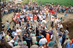 Lee más sobre el artículo Se cumplieron 28 años de la trágica muerte del niño Cristian Quiroz, tras caer en un pozo de agua abandonado
