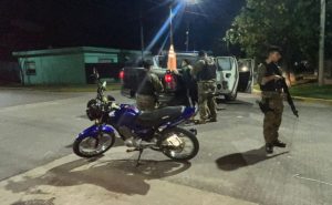 Lee más sobre el artículo Detuvieron a 11 personas y secuestraron 6 vehículos durante operativo saturación en la zona sur
