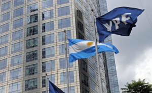 Lee más sobre el artículo Caso YPF: la Justicia de EE.UU. anuló la condena que obligaba a la Argentina a pagar US$16.000 millones