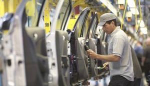 Lee más sobre el artículo La actividad económica cayó 2,9% anual en febrero y se frenó la recuperación por la debilidad de la industria y el consumo