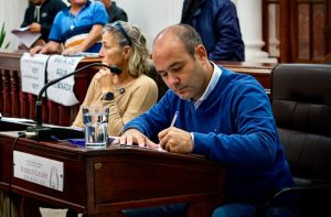 Lee más sobre el artículo Federico Chouhy: “El oficialismo obstruye el acceso a la información y rechaza proyectos que pueden mejorarle la vida a la gente”