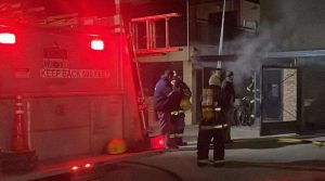 Lee más sobre el artículo Ramallo: pérdidas totales a raíz del incendio en una obra de departamentos