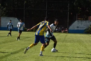 Lee más sobre el artículo Fútbol local: se completó la octava fecha del Torneo Apertura, con triunfos de Somisa y Paraná