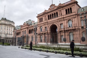 Lee más sobre el artículo La Casa Rosada, cerrada a los periodistas: el Gobierno impidió el acceso de los acreditados
