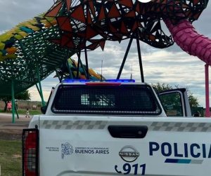 Lee más sobre el artículo Hallaron a una joven en el juego “Yaguarón” del EcoParque, y fue asistida por personal de emergencia