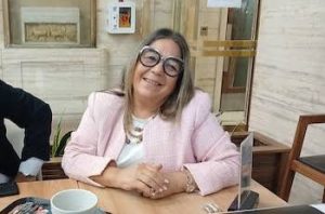 Lee más sobre el artículo La escribana declaró que Adorni le compró el departamento de Caballito a las jubiladas a pagar en un año y sin interés