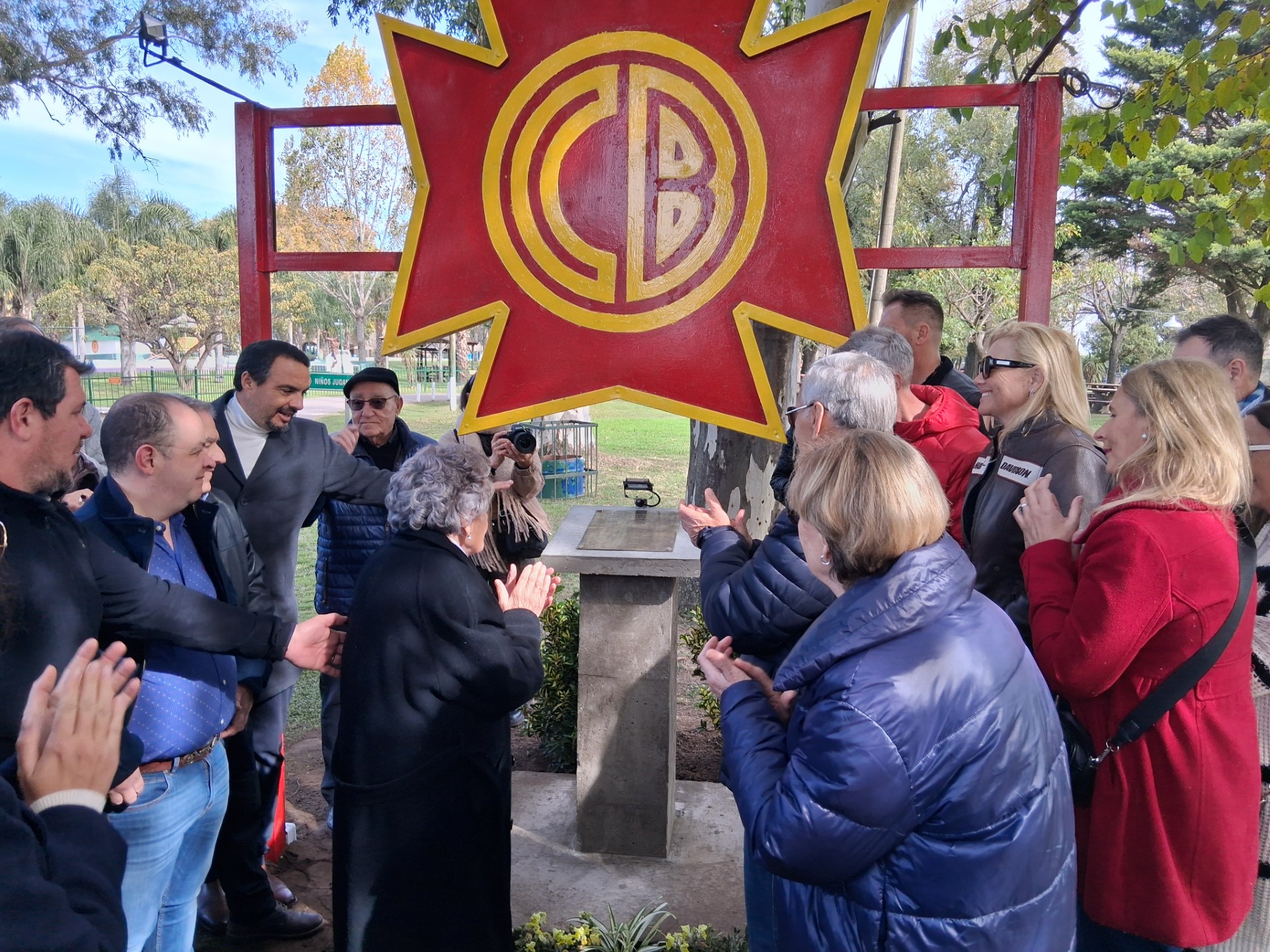 En este momento estás viendo En su 99° aniversario, el Club Belgrano homenajeó a los pioneros del Camping