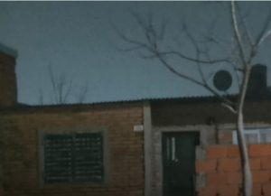 Lee más sobre el artículo Insólito: policías le salvaron la vida a un hombre que se atragantó con un alfajor en Villa Constitución