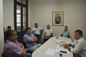 Lee más sobre el artículo Desde las 20 hs. no habrá servicio de colectivos en San Nicolás, porque Vercelli no paga salarios