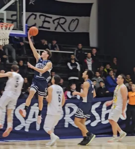Lee más sobre el artículo Liga Federal de Básquet: Somisa se recuperó y ganó como local