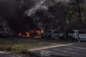 Lee más sobre el artículo Ucrania denunció un ataque ruso contra una planta industrial en Zaporizhzhia tras el inicio del cese al fuego anunciado por Zelensky