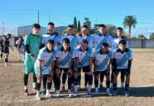 Lee más sobre el artículo Fútbol local: Paraná le ganó a Matienzo y empataron Somisa-Los Andes
