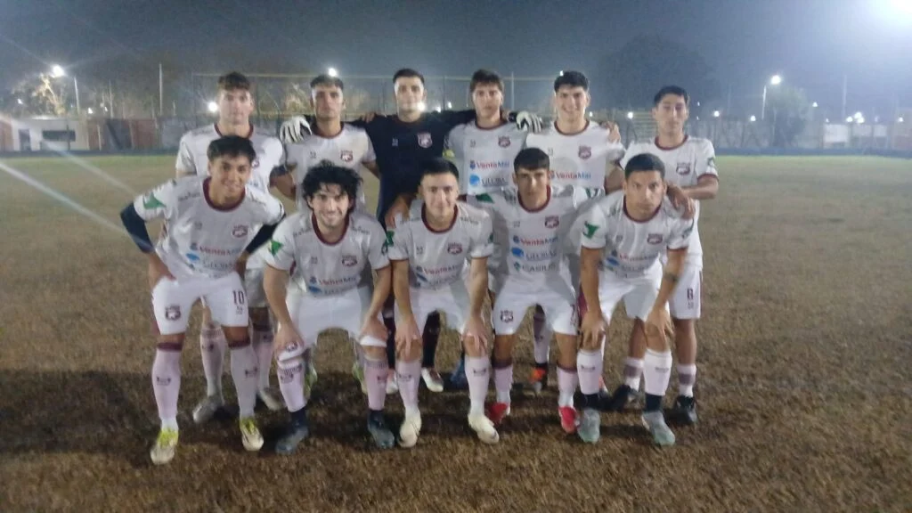 En este momento estás viendo Fútbol local: ganó Defensores, y hoy se completa la fecha 13 del Torneo Apertura