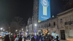 Lee más sobre el artículo Festejos en el centro nicoleño, tras la victoria 3 a 0 ante Argelia en el Mundial de Fútbol