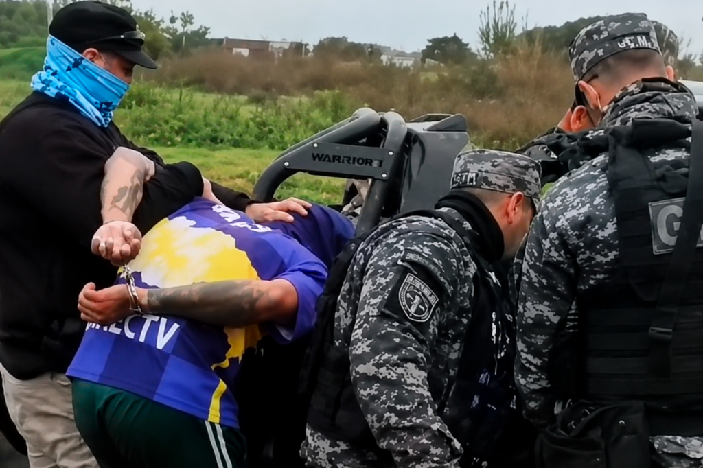 En este momento estás viendo Después de 6 meses cayó “El Polaco”, tras una serie de allanamientos en San Nicolás y Villa Constitución
