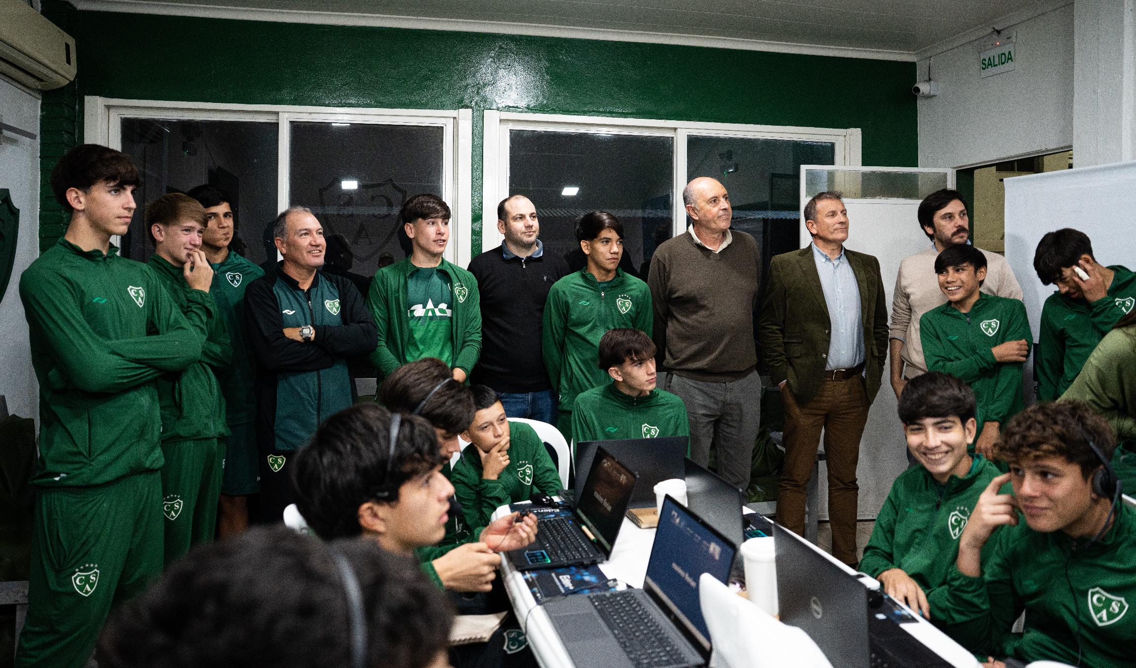 En este momento estás viendo EDEN y el Club Atlético Sarmiento renovaron su apuesta por la formación digital de los jóvenes