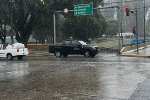 Lee más sobre el artículo Asaltaron a un hombre a punta de cuchillo en el viaducto de Nación y Álvarez