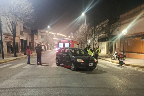 En este momento estás viendo Una joven sufrió graves lesiones tras colisión en Villa Constitución