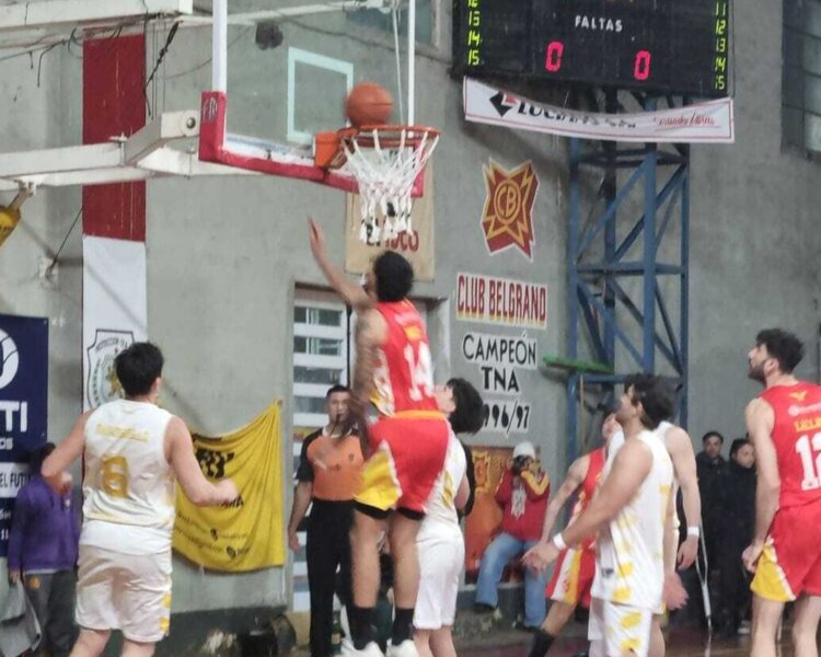 En este momento estás viendo Liga Federal de Básquet: Belgrano le empató a Pacífico y la serie se definirá este domingo