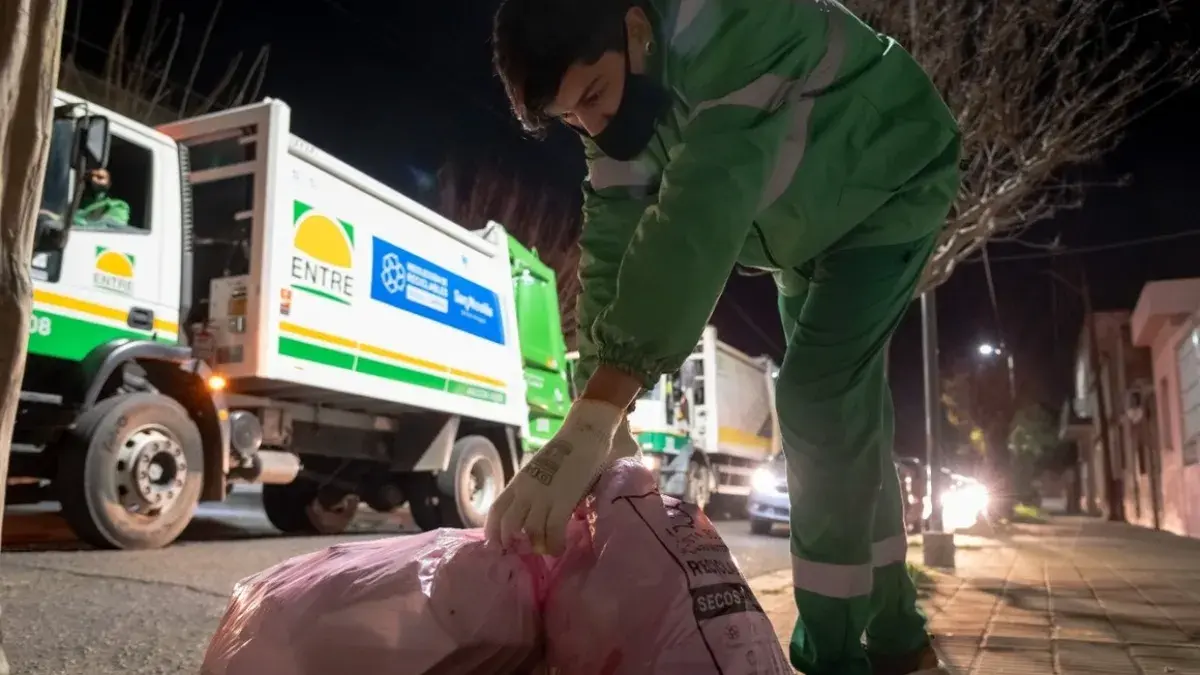 En este momento estás viendo Desde este domingo cambia el esquema de recolección de residuos en distintos barrios de San Nicolás