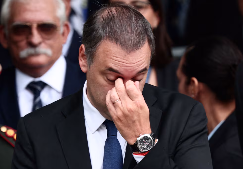 En este momento estás viendo El juez Lijo prohibió a Adorni salir del país por riesgo de fuga