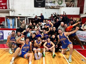 Lee más sobre el artículo Liga Federal de Básquet: Regatas ganó en Neuquén y habrá clásico nicoleño
