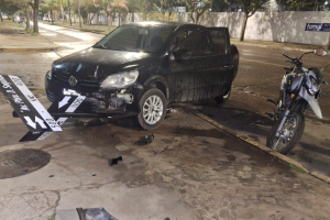 Lee más sobre el artículo Colisionaron camioneta y moto en Villa Constitución